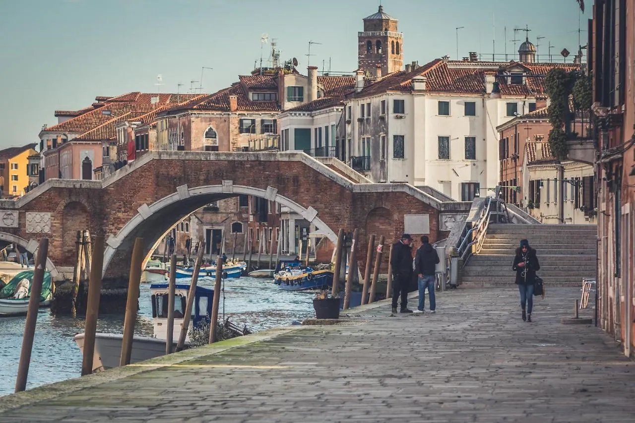 Ai Tre Archi Apartment Venice Italy
