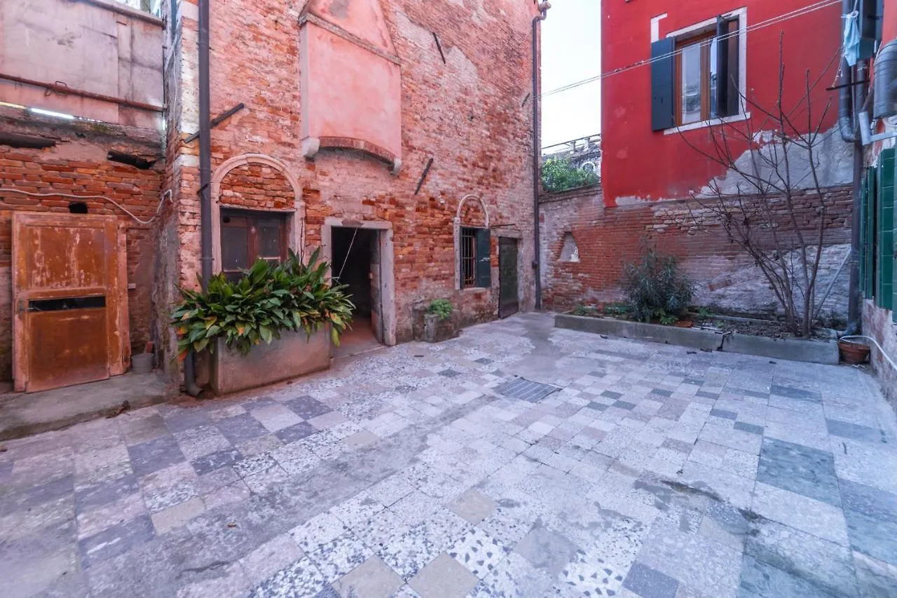 Ai Tre Archi Apartment Venice