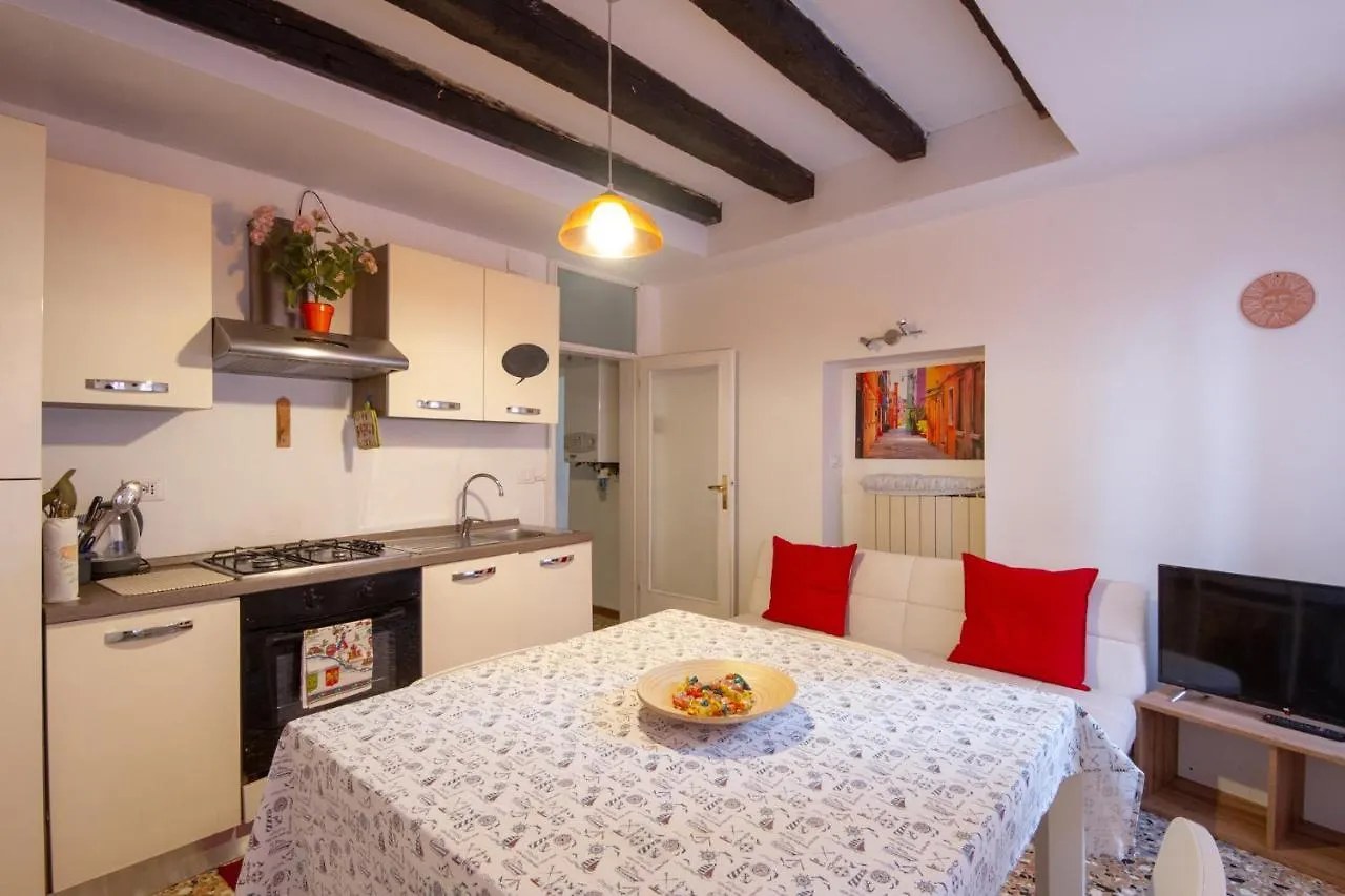 Ai Tre Archi Apartment Venice Italy